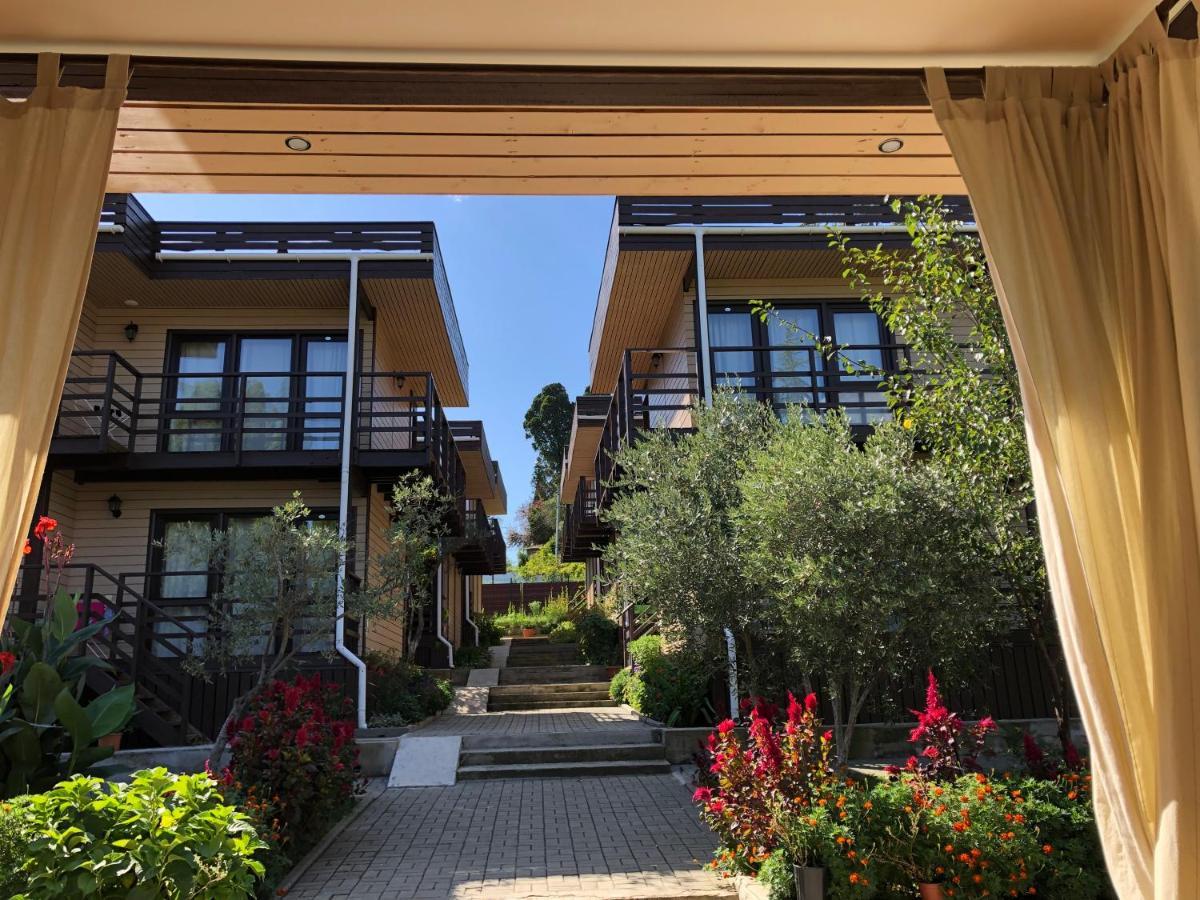 Hotel Eco Village New Athos Bagian luar foto